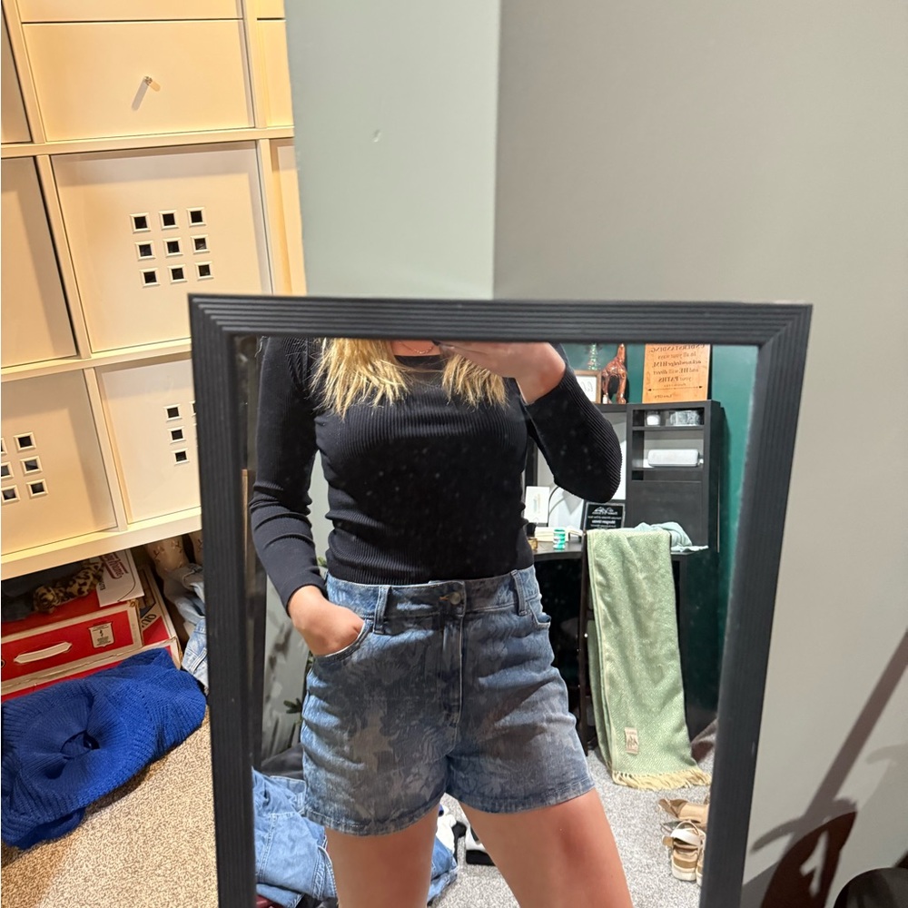 Black Ribbed Top and Denim Shorts